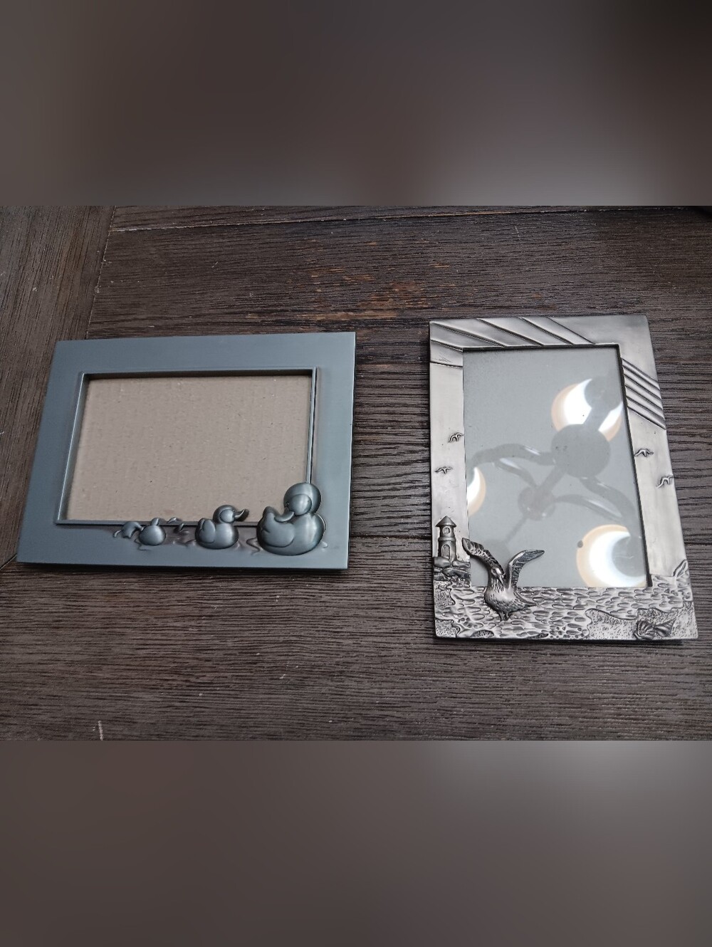 Decorative Metal Picture Frames in Silver-Gray